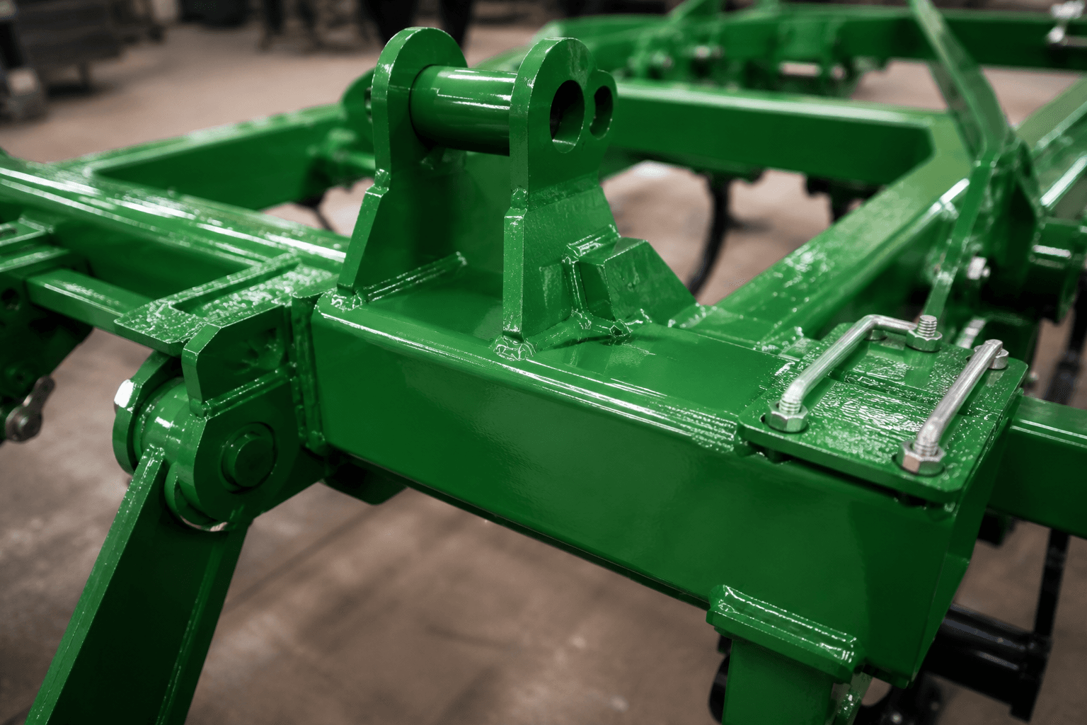 Agricultural Equipment, Machinery Components and Fabricated Structures — photo 3