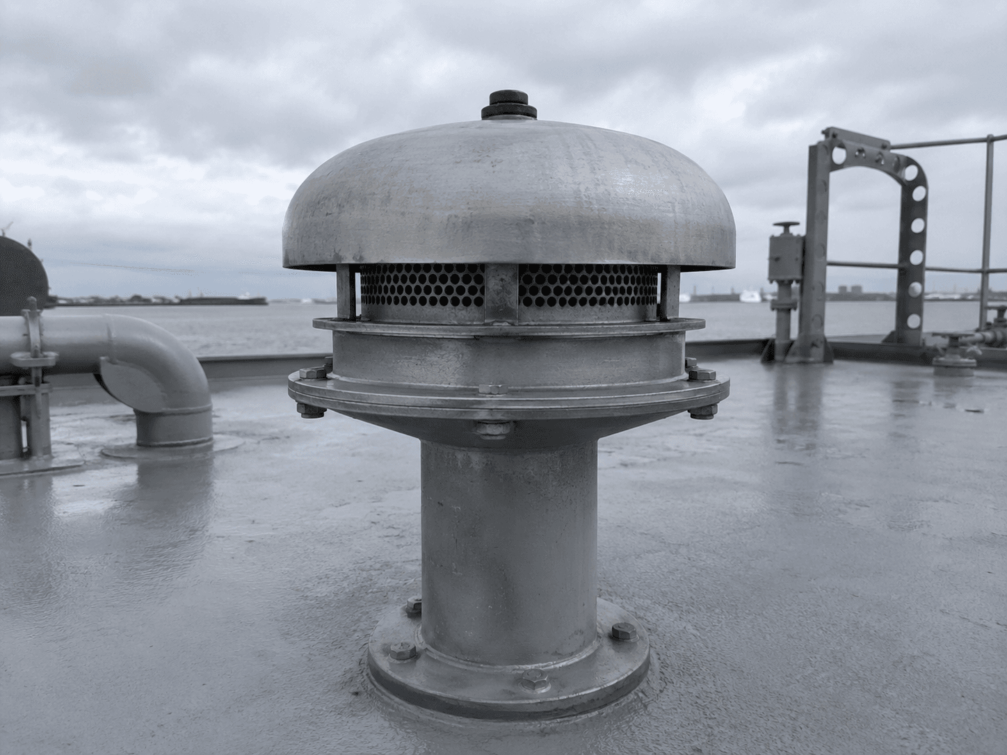 Hatches, Gangways and Deck Equipment — photo 6